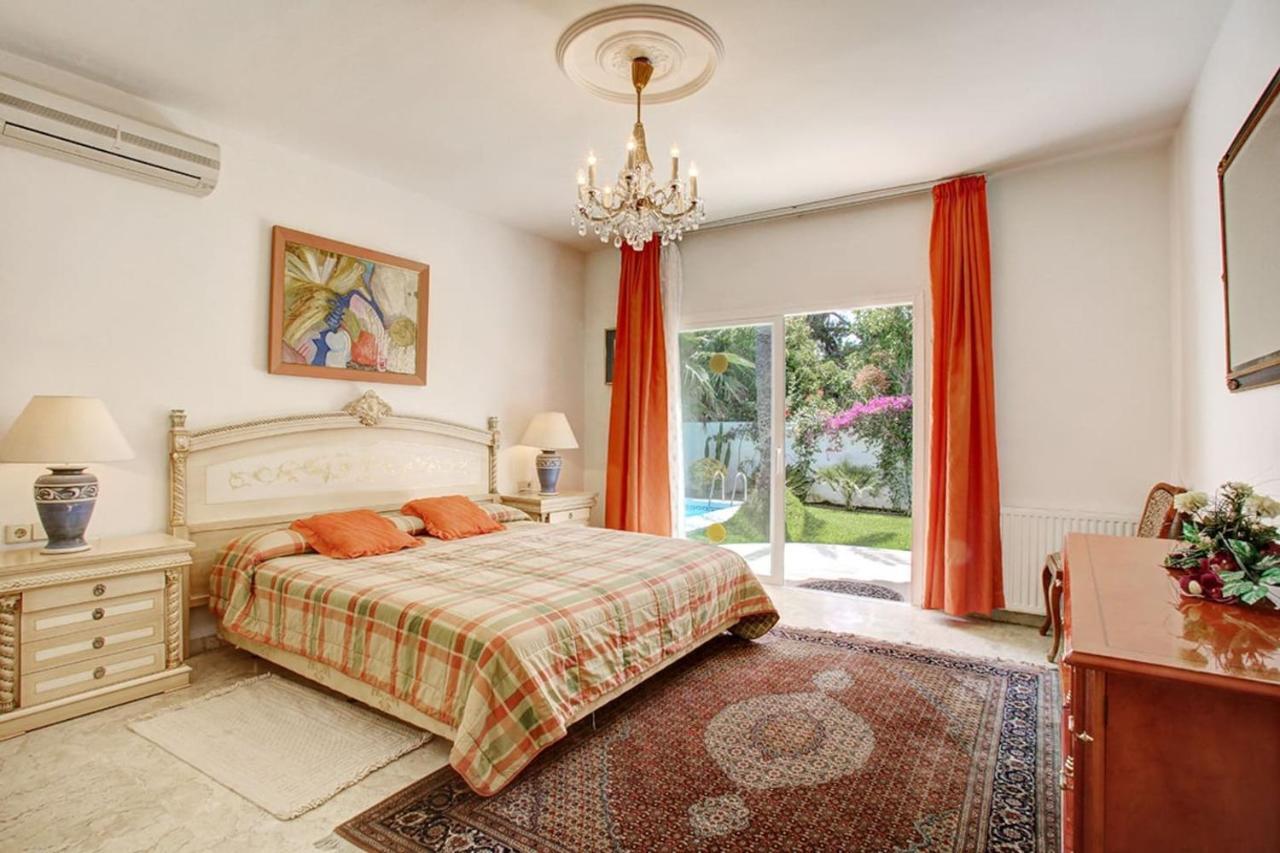 Beautiful La Caracola Heated Pool Puerto Banus Villa *