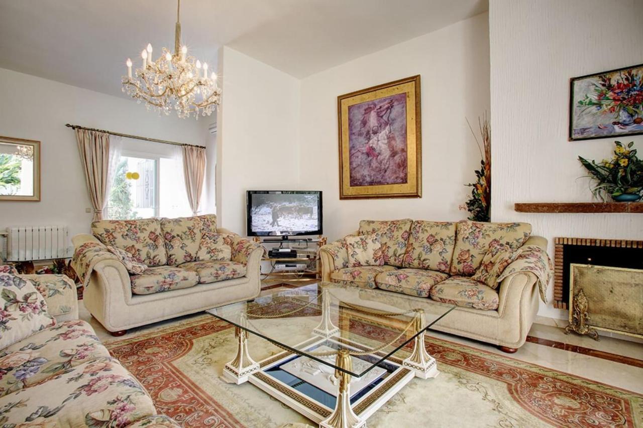 Villa Beautiful La Caracola Heated Pool Puerto Banus *