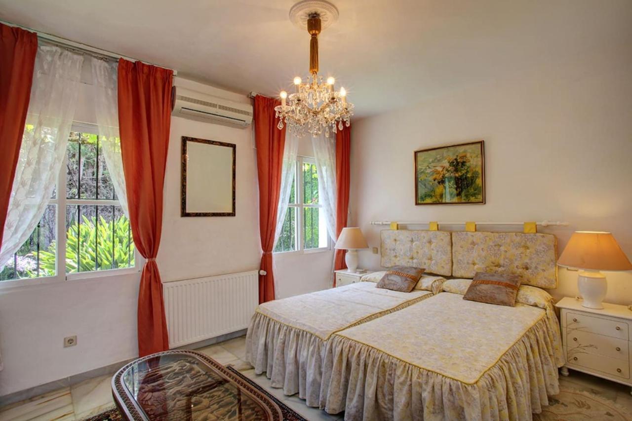 Villa Beautiful La Caracola Heated Pool Puerto Banus *